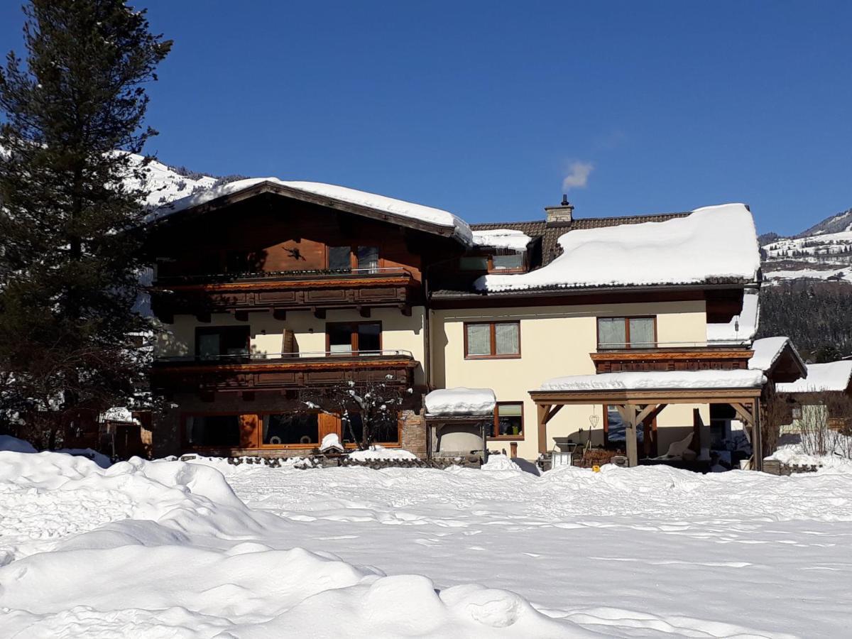 Haus Renswouw Hotel Hollersbach im Pinzgau Exterior photo